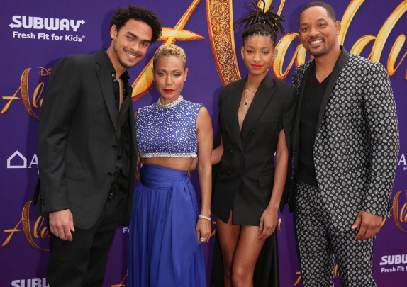 trey smith jada pinketsmith willow smith will smith aladdin premier