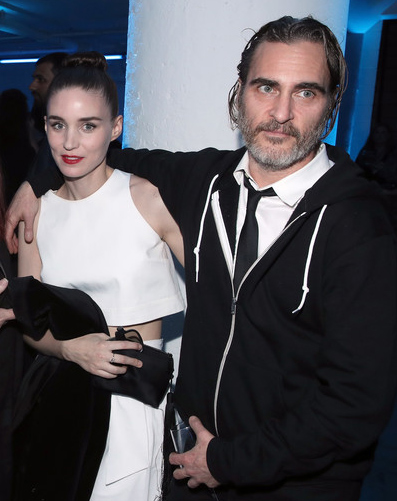 joaquin phoenix rooney mara event heaven