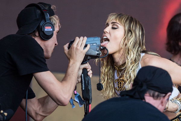 Miley Cyrus Glastonbury Festival 2019 1