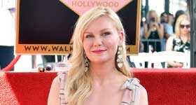 Kirsten Dunst y su baby Ennis en el Paseo de la Fama