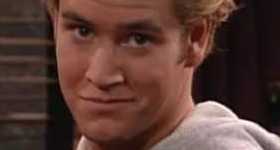 Mark-Paul Gosselaar, Zack Morris no fue invitado al reboot Salvado por la Campana