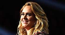 Adele dedicada a su rutina de ejercicios