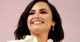 Demi Lovato cantará el himno nacional en el Super Bowl!!