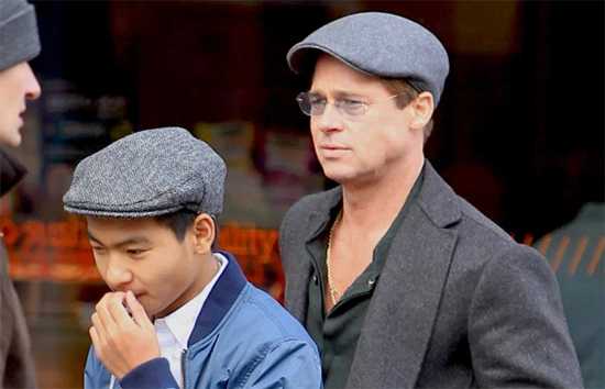 Brad Pitt con su hijo Maddox
