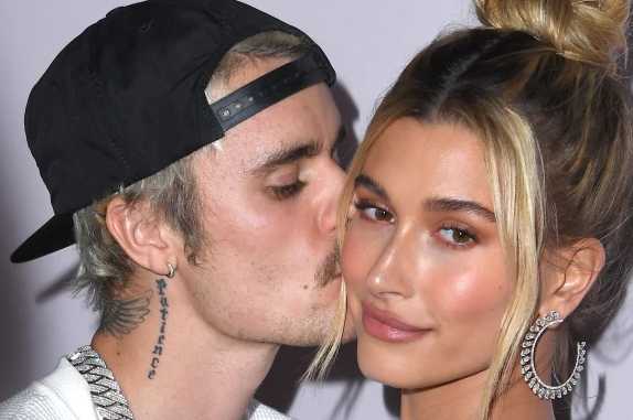 justin bieber hailey romantic