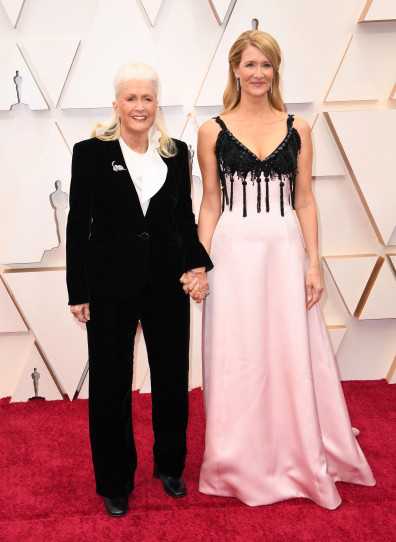 laura dern mom oscars 2020