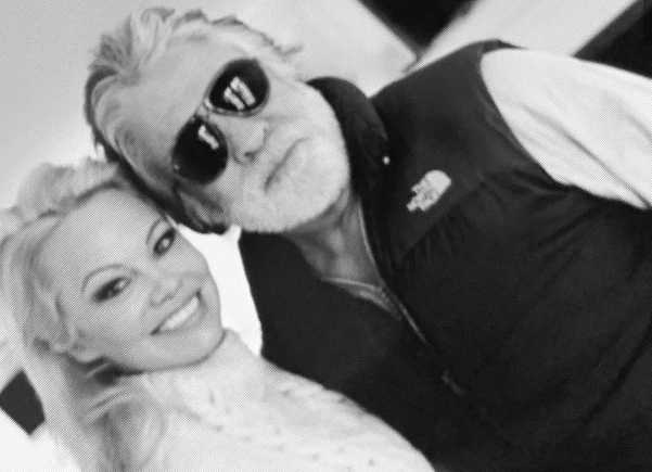 pamela anderson jon peters matrimonio fugaz