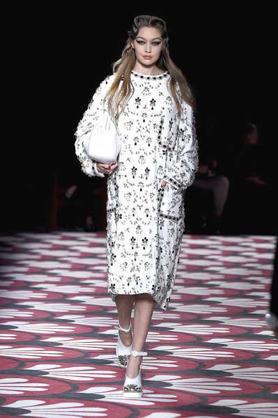 Gigi Hadid Miu Miu Runway Paris Fashion Week