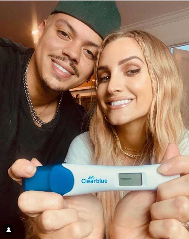 ashlee simpson evan ross pregnant