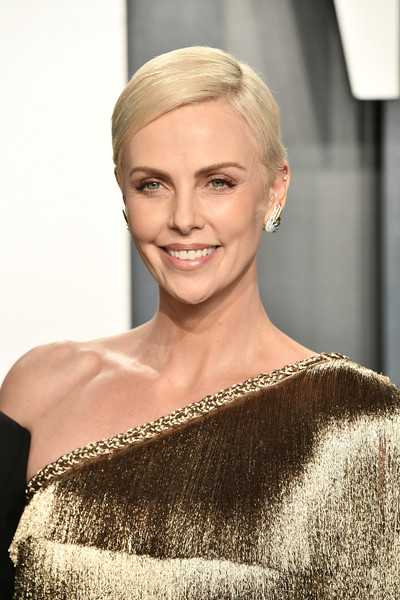 Charlize Theron 2020 Vanity Fair Oscar Party