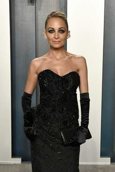 Nicole Richie en la fiesta de los Oscar Vanity Fair 2020