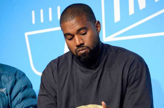 Kanye West se disculpó con Kim Kardashian