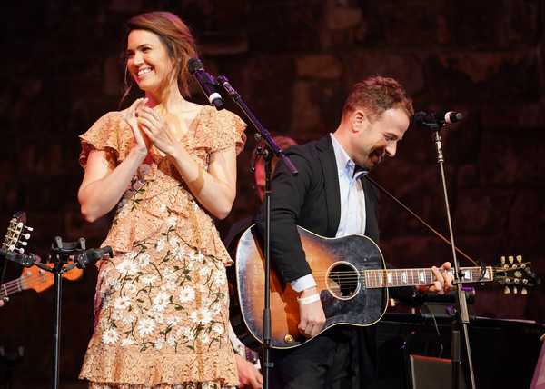 Mandy Moore Taylor Goldsmith NBC ThisIsUs FYE Event 2019