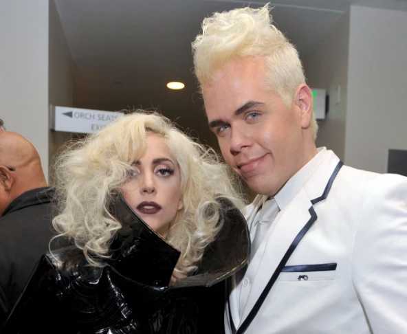 lady gaga perez hilton libro