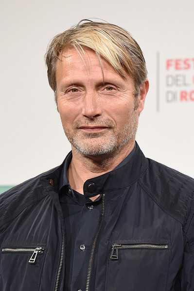 Mads Mikkelsen podría reemplazar a Johnny Depp como Grindelwald en Animales Fantasticos 3