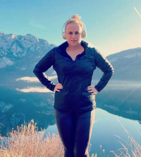 Rebel Wilson logra su peso ideal