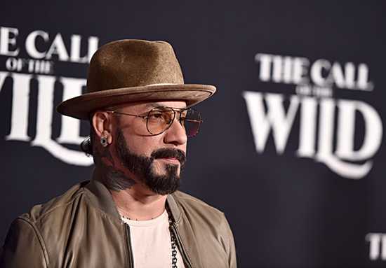 AJ McLean celebra aniversario de sobriedad