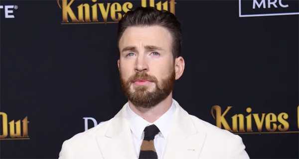 Chris Evans regresa como Capitan America