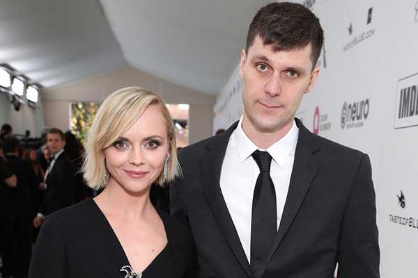 Esposo de Christina Ricci pide orden de restricción contra la actriz