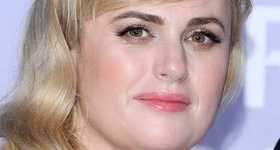 Rebel Wilson cuenta como fue secuestrada a punta de pistola