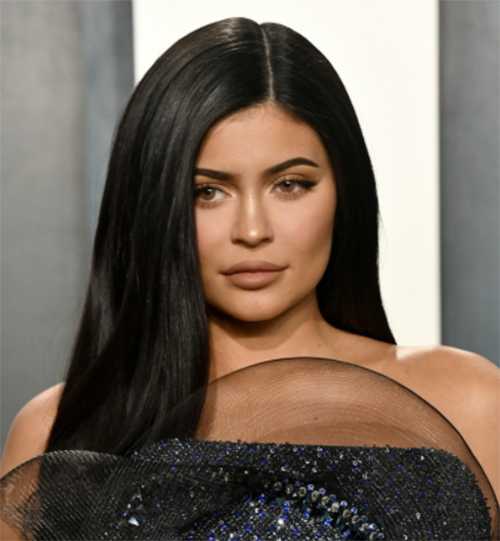 A Kylie Jenner la llaman tacaña por donar 5 mil dolares