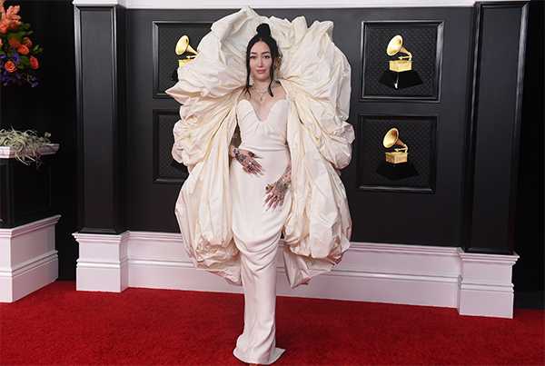 noah cyrus grammys 21