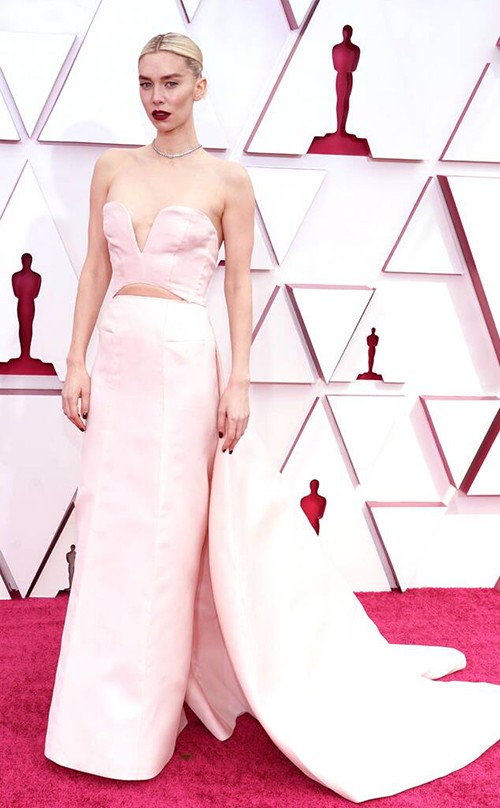 Vanessa Kirby oscars 2021