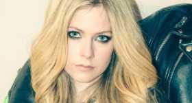 Avril Lavigne tuvo inmediata conexión con su novio Mod Sun