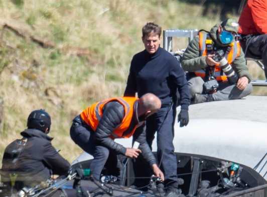 tom cruise mission impossible7 set