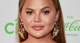 Chrissy Teigen cancelada por cyberbully?