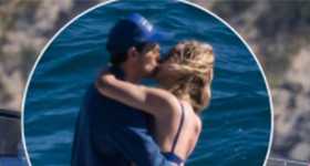 Olivia Wilde y Harry Styles en un yate en Italia