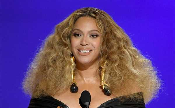 Beyonce cumple 40
