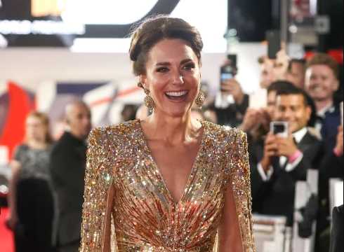 Kate Middleton BRILLA en la premier de No Time To Die