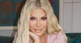 Tori Spelling negó cirugía en la nariz su nuevo look es maquillaje!