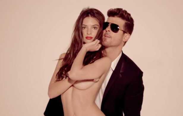 Emily Ratajkowski acusó a Robin Thicke de agarrar su pecho en el set Blurred Lines