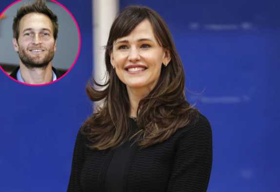 Jennifer Garner comprometida con John Miller? VEAN EL ANILLO