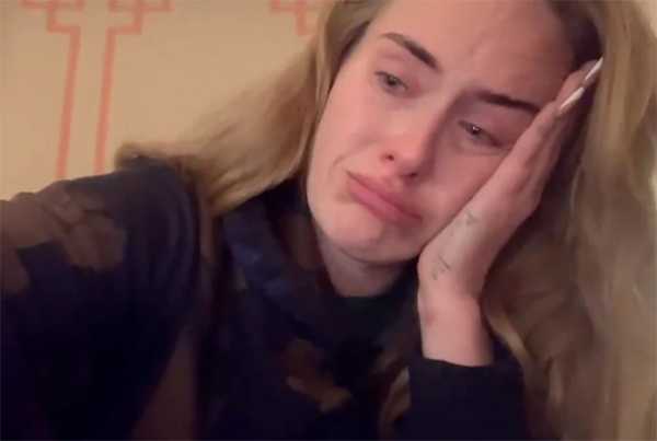 Adele no pudo terminar los ensayos llamó llorando a su novio