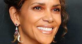 Halle Berry publicó boda falsa y algunos le creyeron