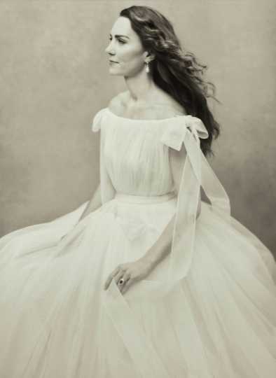 kate middleton black and white