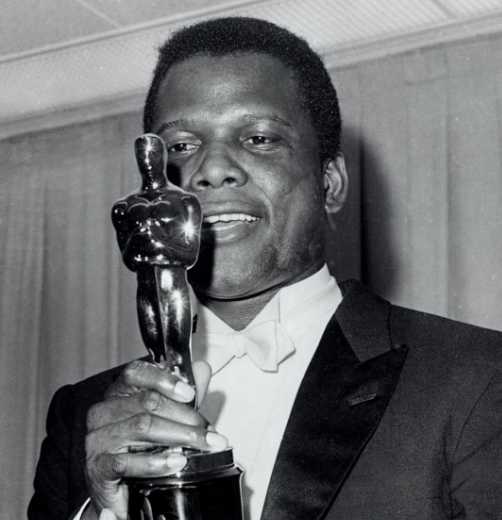 Sidney Poitier y su Premio Oscar Mejor Actor en 1963