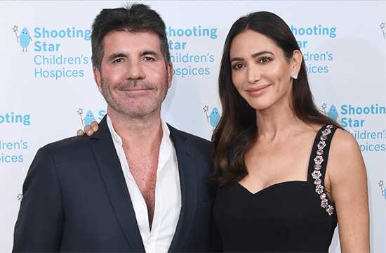 Simon Cowell y Lauren Silverman comprometidos