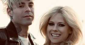 Avril Lavigne comprometida con Mod Sun