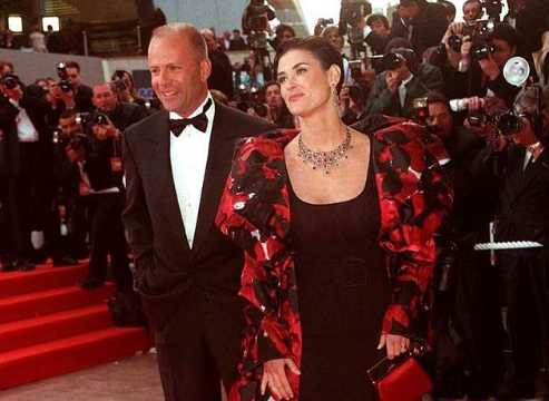 Demi Moore publicó foto con Bruce Willis de 1997