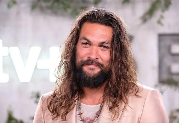 Jason Momoa involucrado en accidente con moto