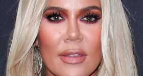 Khloe Kardashian feliz con su nueva pareja