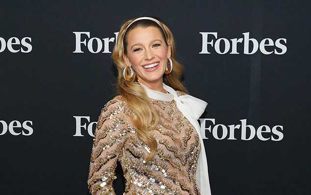 blake lively espera cuarto hijo