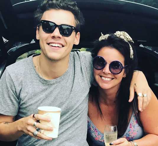 Harry Styles y su mamá