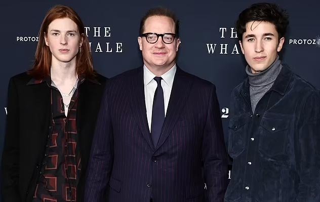 Brendan Fraser con sus hijos al screening de The Whale