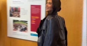 Kim Kardashian dio una charla en Harvard!! OMG!!