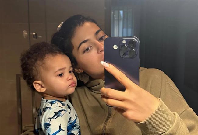 Kylie Jenner revela el nombre de su hijo